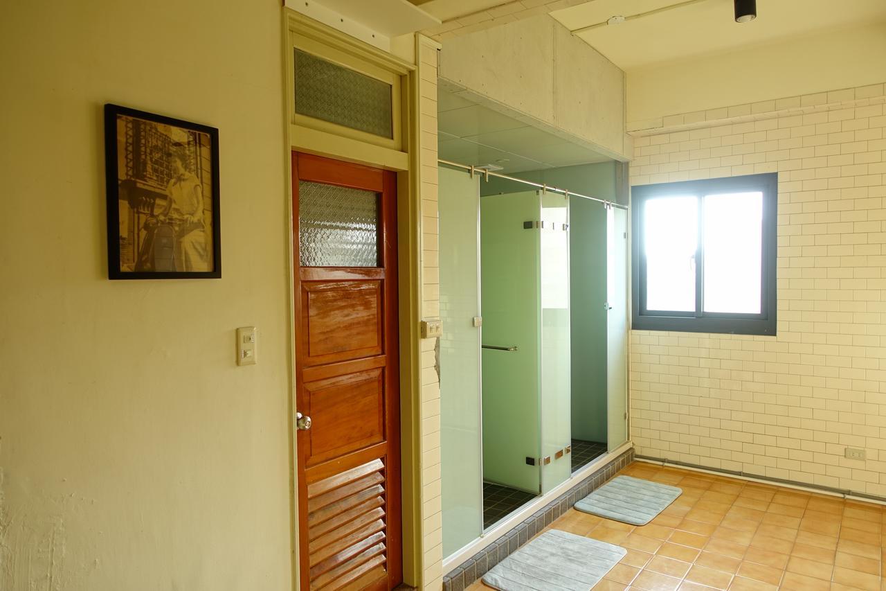 Chiayi Petite Hostel Exterior photo